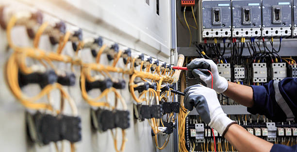 Professional Electrician technician working in Bayou Gauche, LA